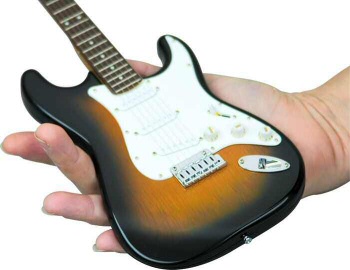 GMP diecast Fender Stratocaster